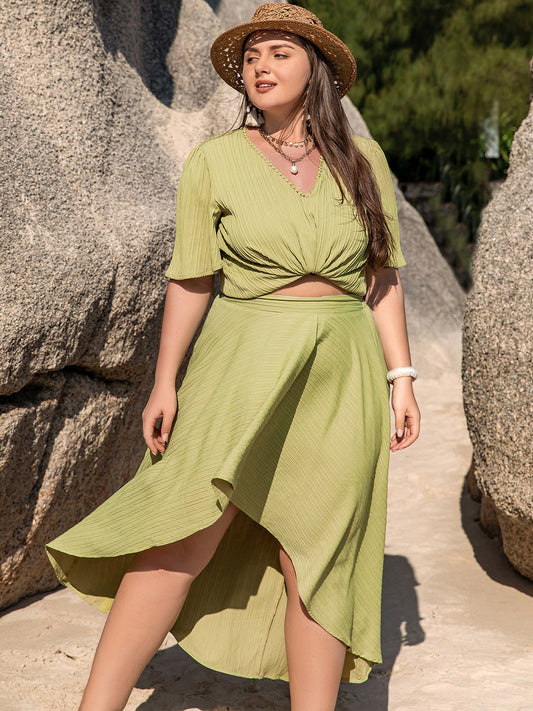 Curvy Girl V-Neck Half Sleeve Top and High-Low Skirt Set