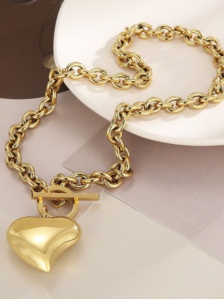 Love Me Not Buckle Necklace Bracelet Set